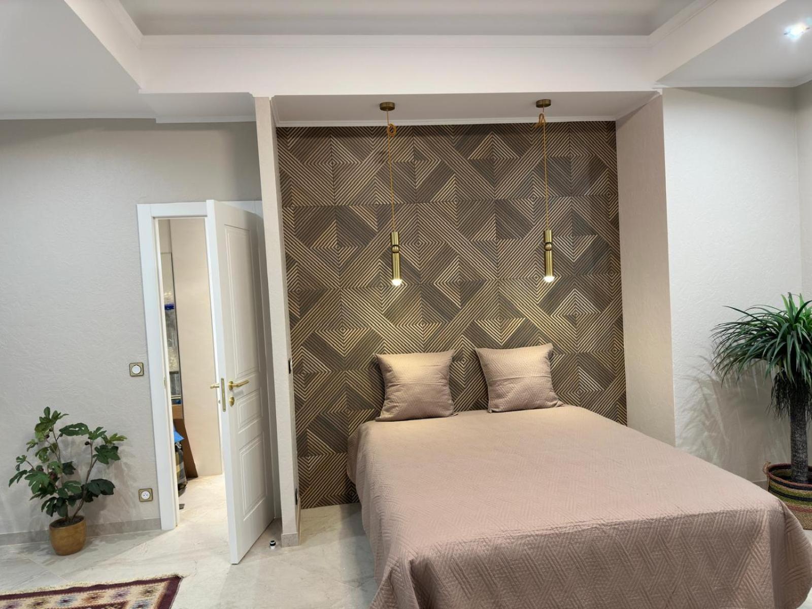 ניס Extraordinaire Grand Studio Au Centre 6 Minutes A Pied De La Plage Et L'Hotel Negresco מראה חיצוני תמונה